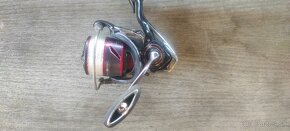 Daiwa Fuego LT 3000-C - 4