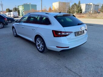 Škoda Superb 2,0 TDI - 4