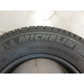 Letné dodávkové pneumatiky 205/75 R16C MICHELIN - 4