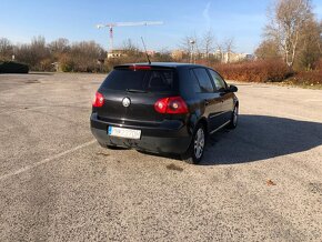 Volkswagen Golf 5 1.9 TDi 77kW/105k - 4