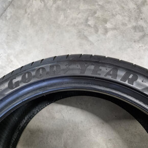 Letné pneumatiky 275/35 R20 GOODYEAR DOT0120 RSC - 4