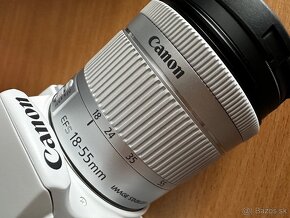 Canon EOS250D - 4