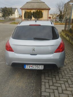 Peugeot  308 - 4