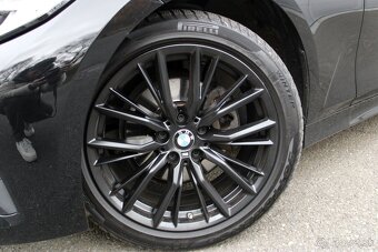 BMW Rad 3 320d 140kw, All Black, kamera, Adaptívny podvozok - 4