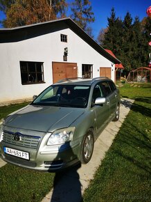 Toyota avensis combi 2.0 benzín - 4