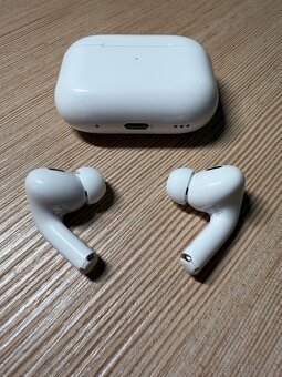 Minimálne použité, Airpods Pro 2. Generácie - 4