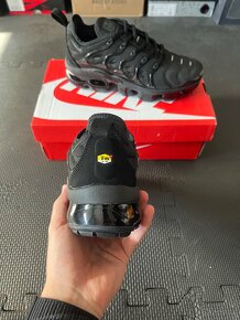 Nike Air Vapormax Plus Cierne - 4