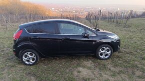 Predam Ford Fiesta 1.25i cierna metaliza - 4