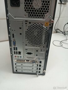 Lenovo ThinkCentre E73 - 4