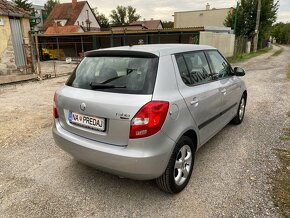 Škoda Fabia 1.2 51kW Benzín, Rok výroby 2009, centrál - 4