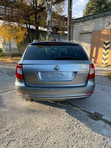 Škoda Superb Combi Tsi DSG 2011 Benzin - 4