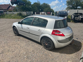 Renault Megane II 1,6 82KW K4M D 8 prodám díly - 4