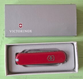 PREDÁM VRECKOVÉ NOŽE VICTORINOX - 4