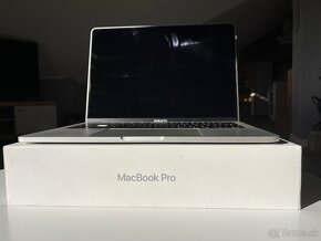 Apple MacBook Pro 13,3” 8Gb - 4