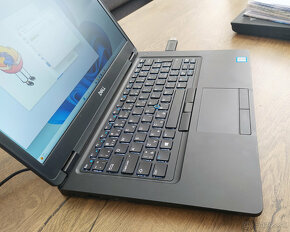 notebook Dell 5490 - Core i5-8350u, 8GB, SSD 256GB NVMe, W11 - 4