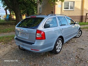 ŠKODA OCTAVIA COMBI 2 FACELIT 1.9 TDI ELEGANCE - 4