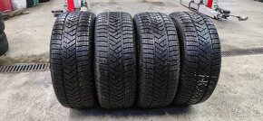 PIRELLI SOTTOZERO 3 WINTER , 245/45 R 19 102 V - 4