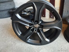 Predám originál alu disky Audi 5x112 r17 - 4