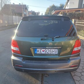 Kia Sorento - 4