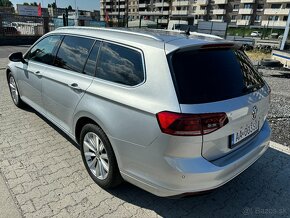 Volkswagen Passat Variant 2.0 TDI EVO Business DSG - 4