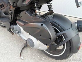 Gilera Runner 200 ST - 4