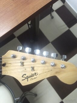 Predám Squier Bullet Strat - 4