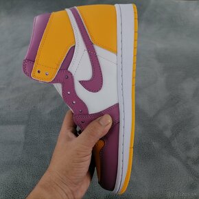 Tenisky Air Jordan 1 High OG “Brotherhood” - 4