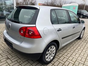 VW Golf V - 4