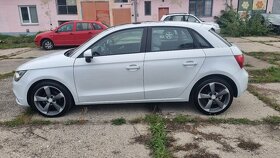 Audi A1 Sportback TDi - 4