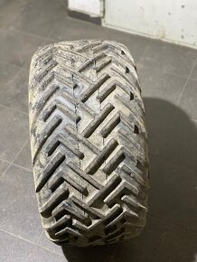 Pneumatiky 33x15,5-16 - 4