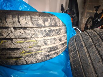 4x Letné pneu 225/40 r18 - 4