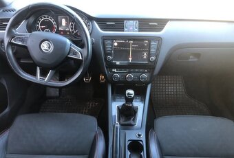 Škoda Octavia Combi 2.0 TDI RS CR DPF - 4