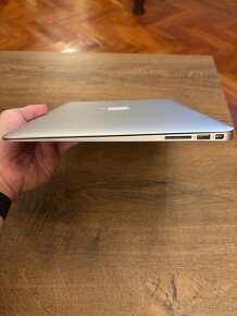 MacBook Air (13- inch, 2017 - 4