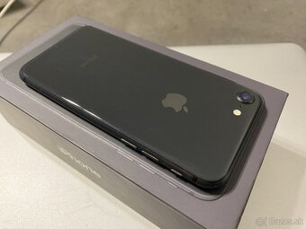 iPhone 8 64Gb - Pekný stav - 4