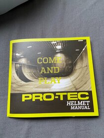 Pro-Tec - Classic Cert Gloss White - helma veľk.L - 4