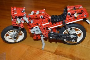predam dve zriedkave zberatelske LEGO Technic motorky - 4