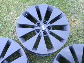 Original Kia R18 5x114,3 - 4