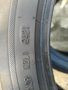 BARUM zimné pneumatiky 245/40 R18 - 4