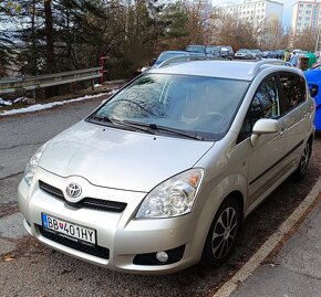 Toyota Corolla Verso 1,8 benzín - 4