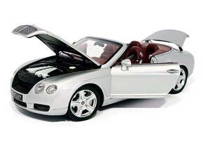 2006 Bentley Continental 1:18 Minichamps - 4