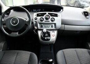 Renault Scénic 1.6i PANORAMA 82 kw - 4