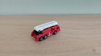 Matchbox Fire Engine 1982 - 4