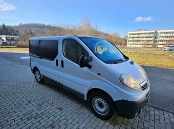 Opel Vivaro Passenger 2.0 84KW 2013 9 miest - 4