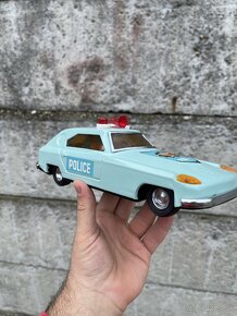 Kovový retro model policajného autíčka - 4