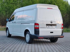 Predám dodávku Volkswagen Transporter T5 2,0tdi LONG - 4