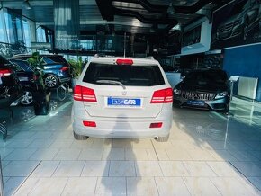 DODGE JOURNEY 2.0CRDi automat 4x4 7miest - 4