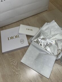 Dior a Chanel krabice a tašky - 4