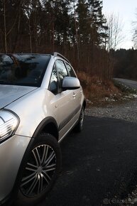 SUZUKI SX4 - 4