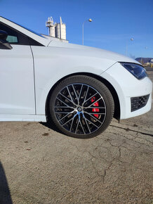 Seat Leon Cupra 290 ST Performance - 4