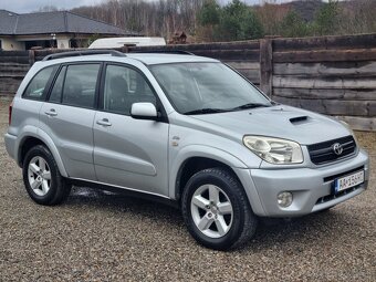 TOYOTA RAV4 2,0D-4D   4x4 - 4